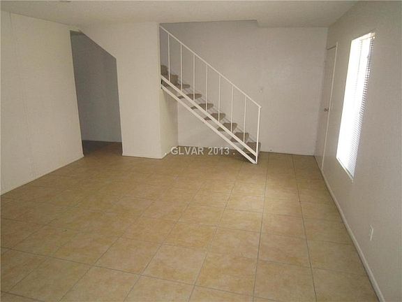 3rd image of 3969 Visby Ln