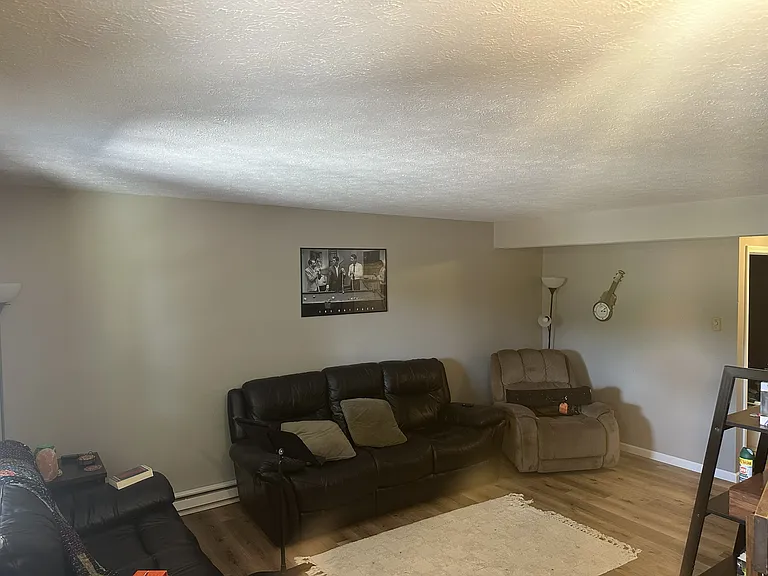 3743 Ranfield Rd — Photo 10