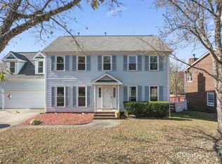 6621 Brenock Ln, Charlotte, NC 28269