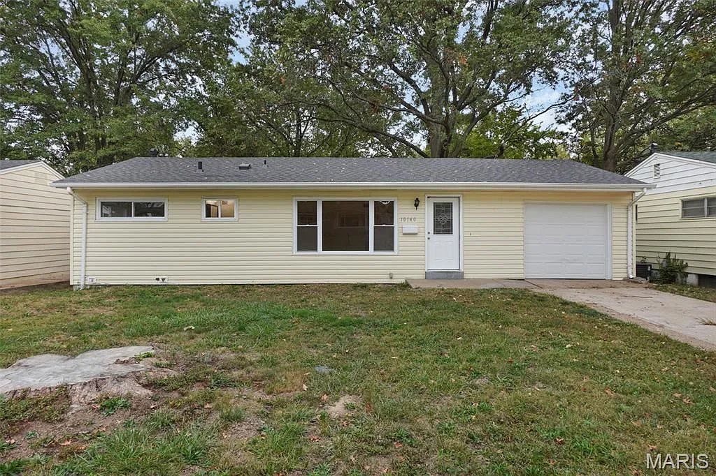 10140 Dellridge Ln photo 1