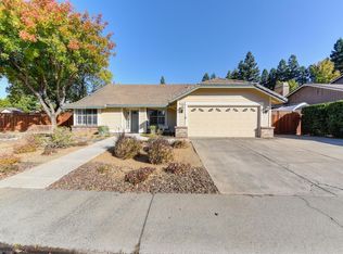 100 Stoney Hill Dr, Folsom, CA 95630