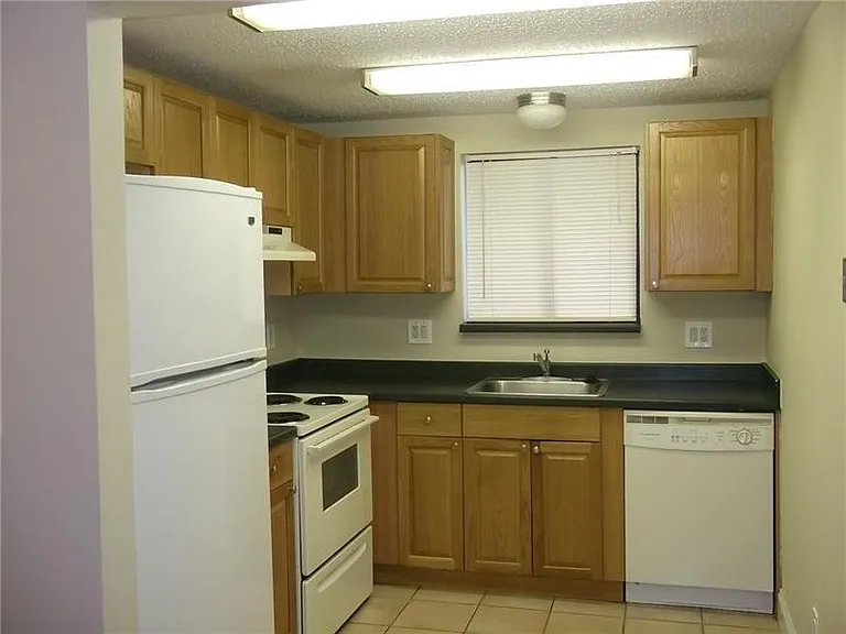 1245 S Flagler Ave #303 — Photo 3