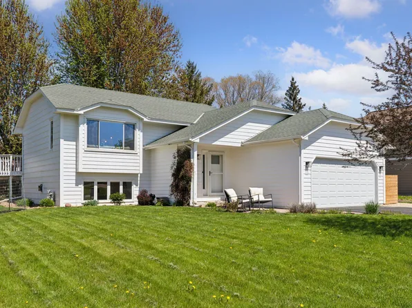 2283 Boxwood Ave E, Maplewood, MN 55119