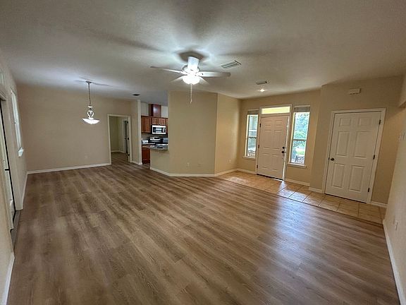 3rd image of 11570 NW 74th Ter #285