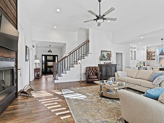 4th image of 105 Spyglass Dr