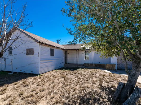 322 E Salazar Ave, Alice, TX 78332