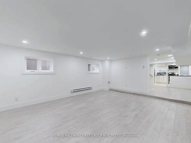1 Bramwell Dr — Photo 12