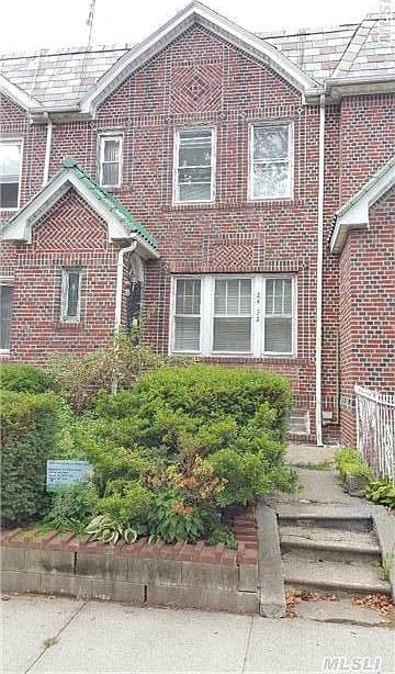 1st image of 2432 97th St