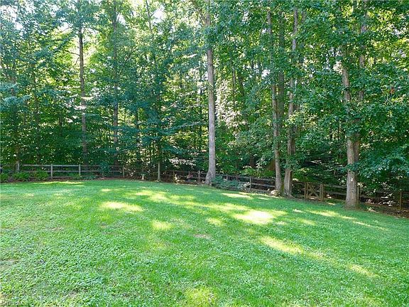 5th image of 6991 Brandi Wood Cir