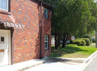 3402 Harmon St, Savannah, GA 31405