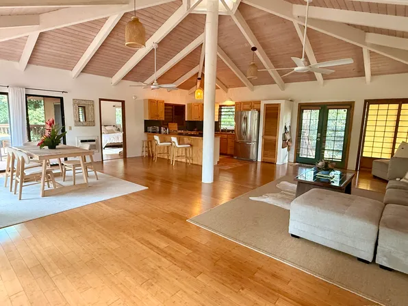 (undisclosed Address), Kihei, HI 96753