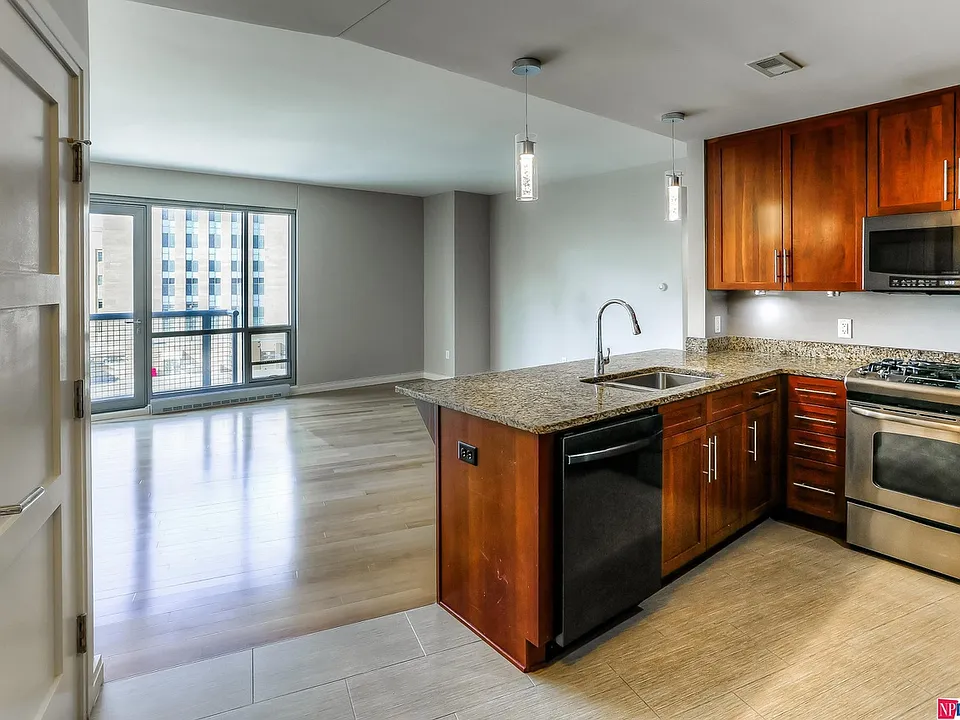 200 S 31st Ave #4715