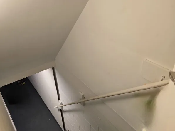 8 Jane St #1, Providence, RI 02904