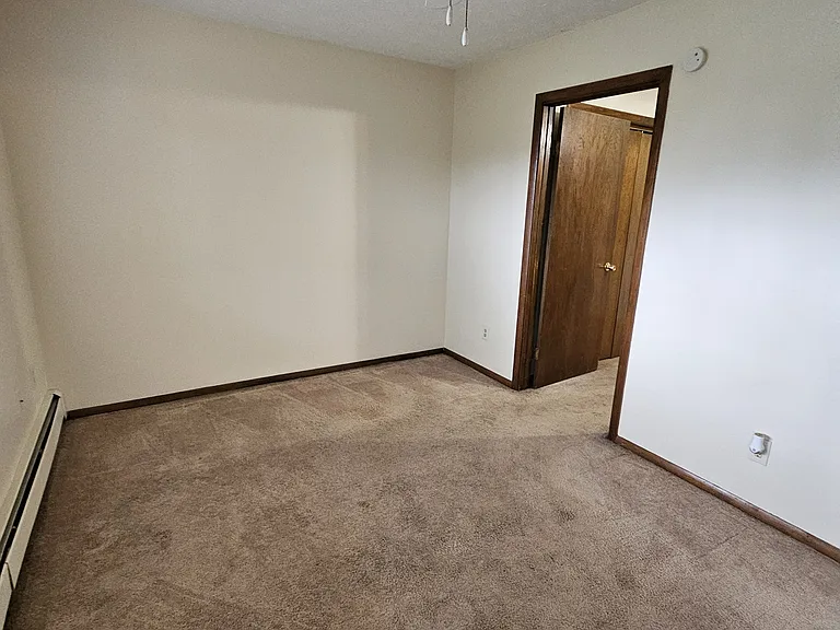 1233 Main St #11 — Photo 9
