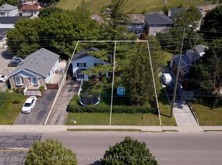 13 Brooklyne Rd, Cambridge, ON N1R 1C4