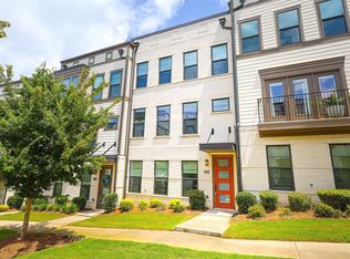 2130 Holtz Ln, Atlanta, GA 30318