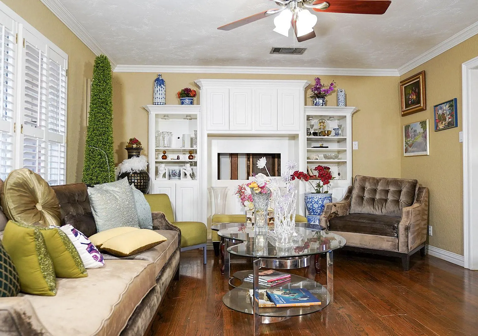 4 bed, 3.0 bath, 2438 sqft, $866 — Photo 4