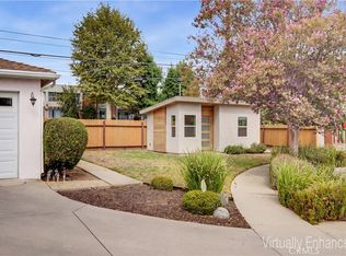 16858 Weddington St, Encino, CA 91436