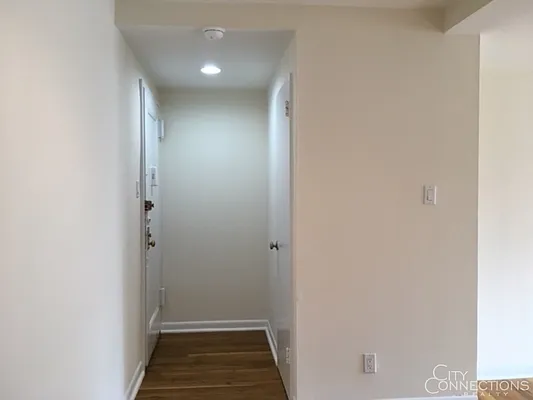 Rented by City Connections Realty | media 22