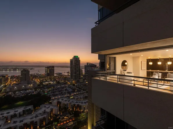 700 Front St Unit 2303, San Diego, CA 92101