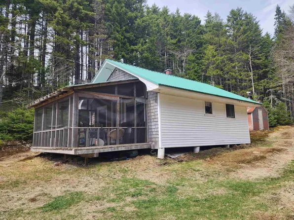 1009 Trout Lake Rd, Colchester, NS B0M 1G0