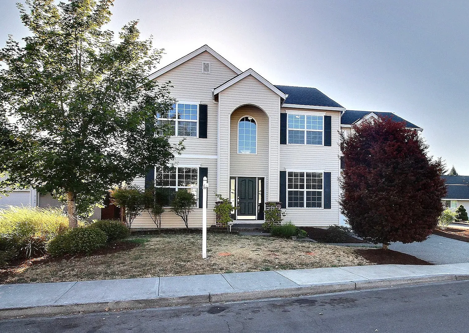 3BR/3BA Two-Story Home w/ 2 Bonus Rooms, Garage, & Fenced Yard — Photo 1