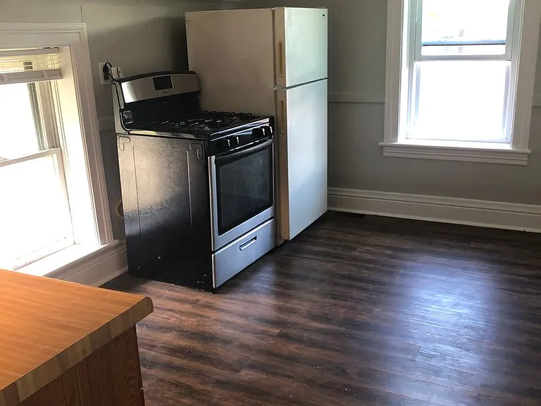 5064 Saint Paul Blvd #UPPER — Photo 4