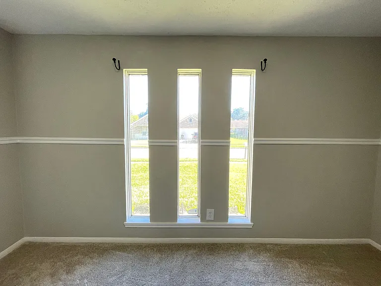 930 Grand Junction Dr — Photo 4