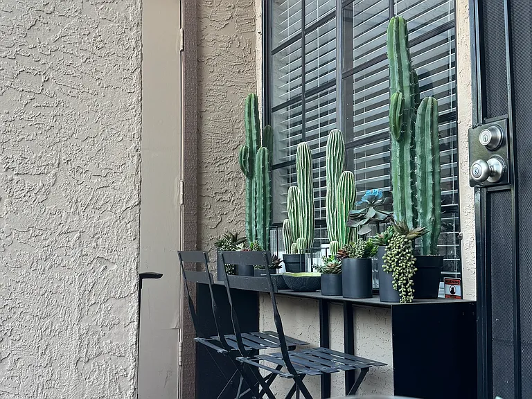 E Belleview Pl — Photo 68