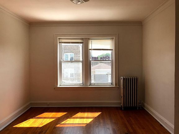 4th image of 5411 N Campbell Ave #3B
