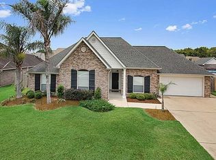 104 Choctaw Dr, Luling, LA 70070