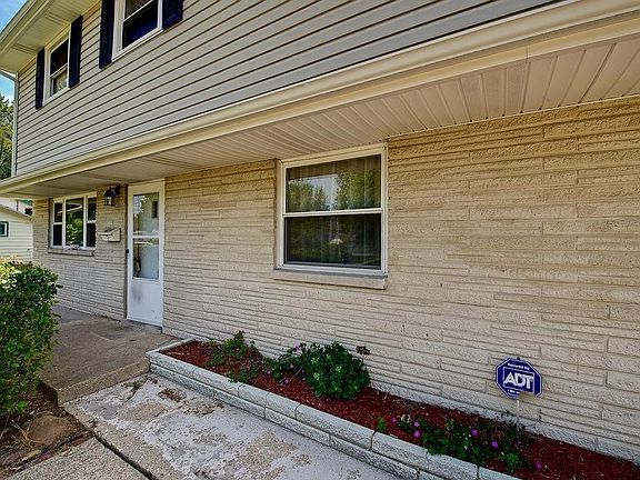 5th image of 4114 Flamingo West Dr