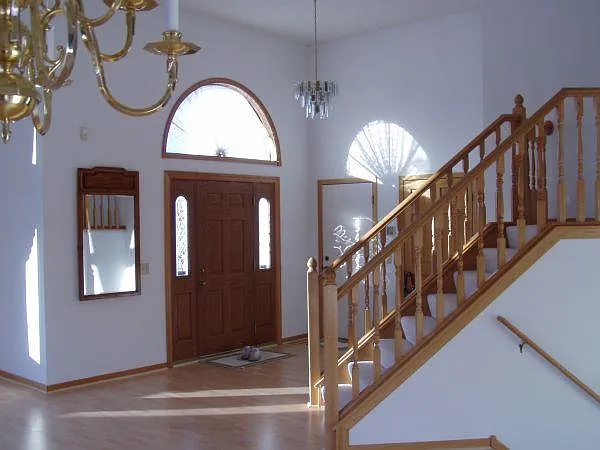 4 bed, 3000 sqft, $3,000 — Photo 2