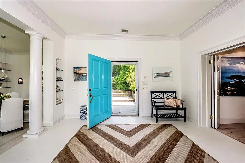 4 bed, 2500 sqft, $5,000 — Photo 3