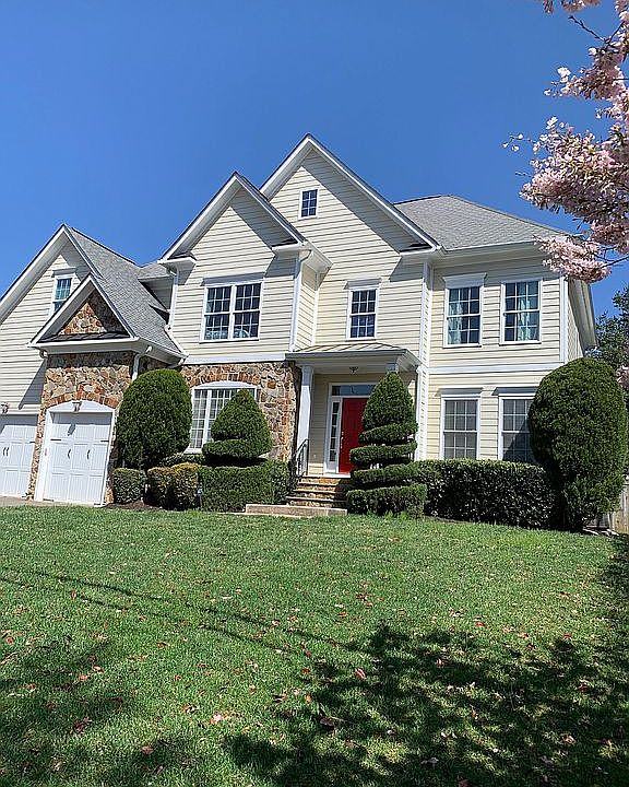 2nd image of 6600 Ivy Hill Dr