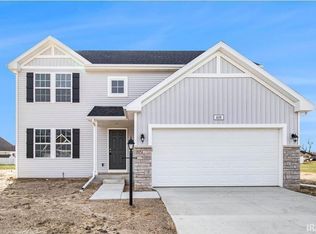 408 Daybreak Dr, Lakeville, IN 46536