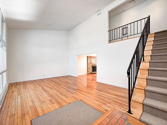 5th image of 5208 Nob Ln #8