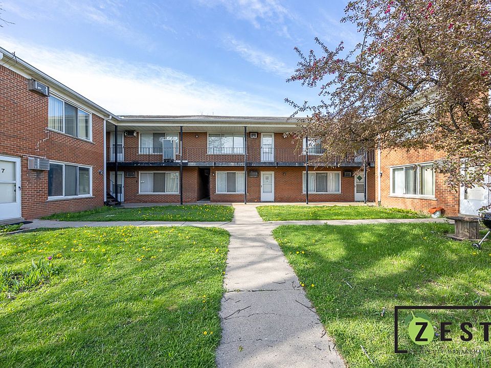 1st image of 22330 W Warren St #1