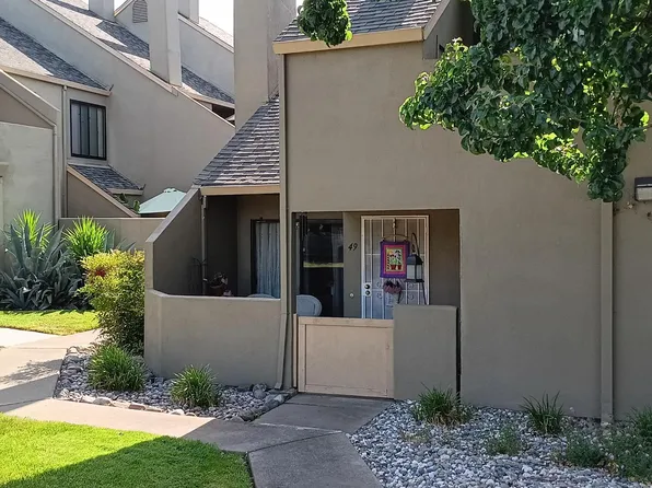 5226 Hemlock St APT 49, Sacramento, CA 95841