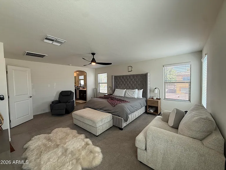 8804 W Jefferson St — Photo 10