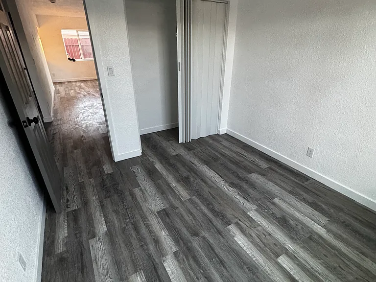83120 Tourmaline Ave #83118 — Photo 6