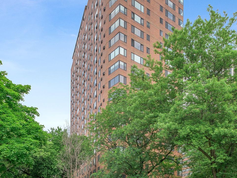 1st image of 3100 N Lake Shore Dr #18810