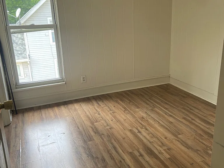415 & 417 W Ganson St — Photo 10