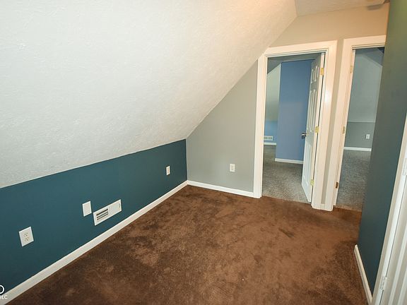 4th image of 125 Baldwin St