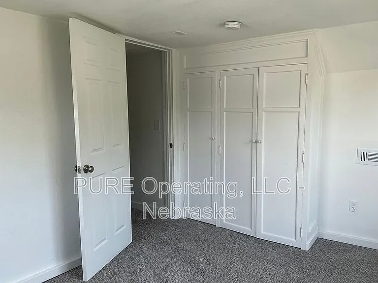 4245 Burdette St — Photo 11