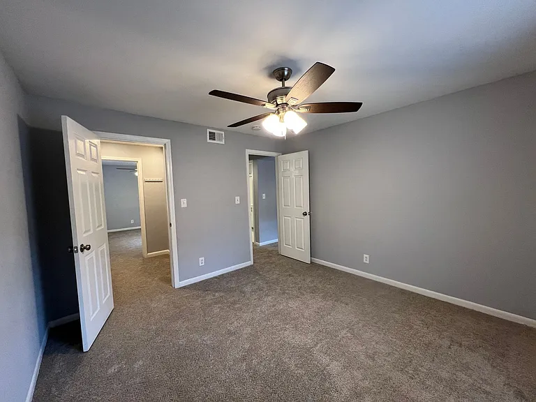 3057 Pharr Court — Photo 25