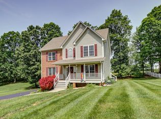 1071 High Grove Ln, Forest, VA 24551