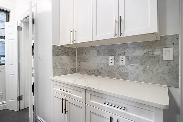 Rented by Rita S Citrin, LREB | media 4