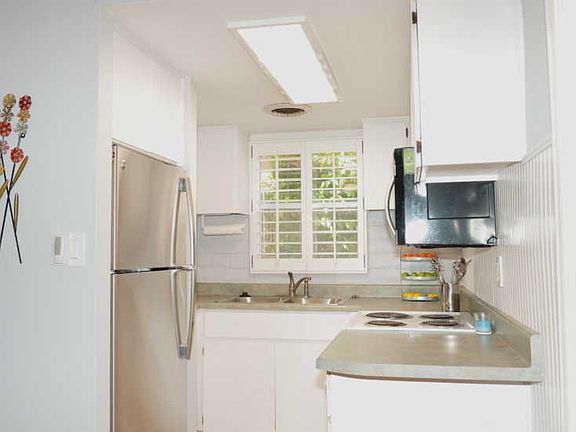 4th image of 3737 E Turney Ave Unit 132