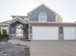 809 Evan Ln, Lake Villa, IL 60046